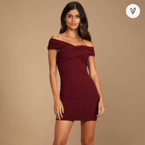 Burgundy ribbed off the shoulder dress - Picture 3 of 3